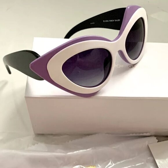 LINDA FARROW Prabal Gurung Cat Eye PopArt Purple White Geometric PG17 Sunglasses
